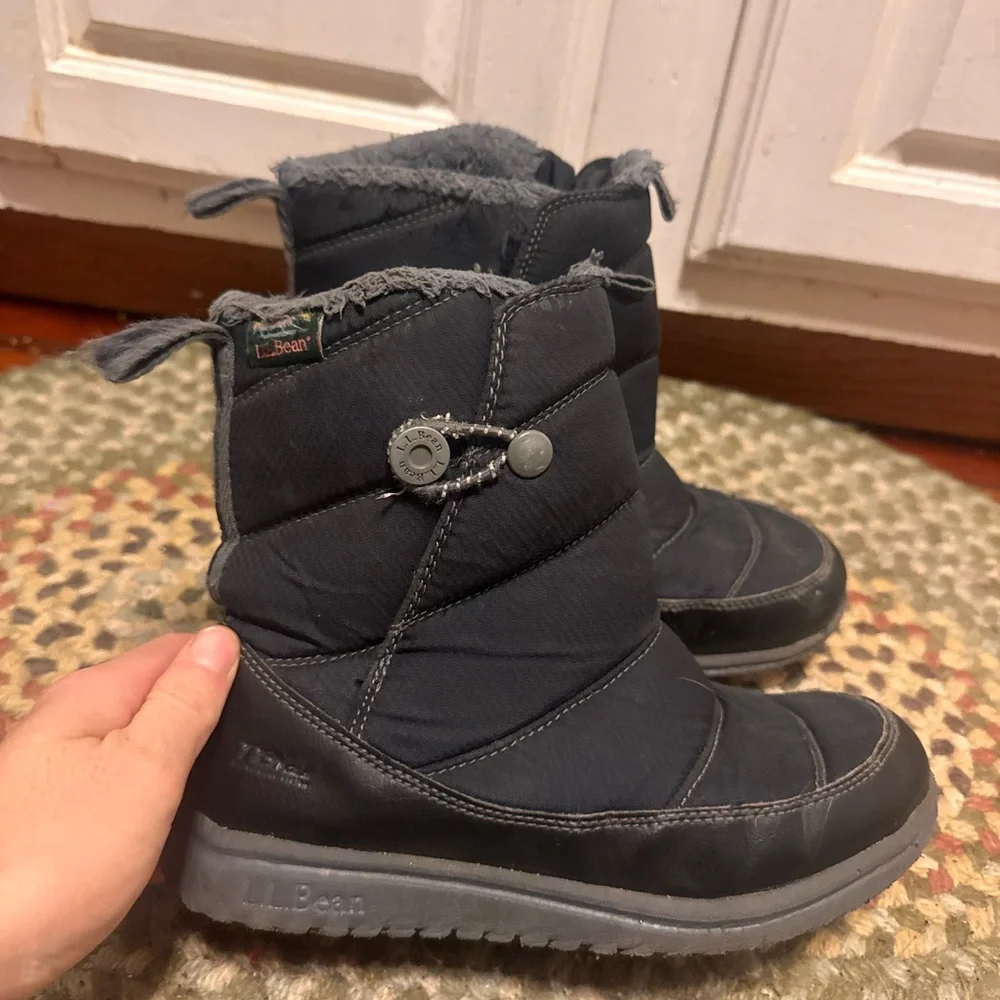 L.L. Bean Black winter Boots primaloft ultralight girls boys size 3
